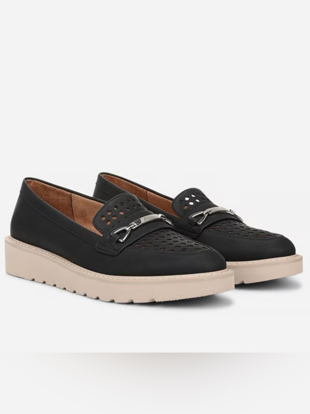 Naturalizer Sz 11/42: "Elin" Black Loafer
